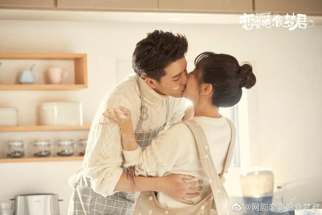 小长颈鹿逃离